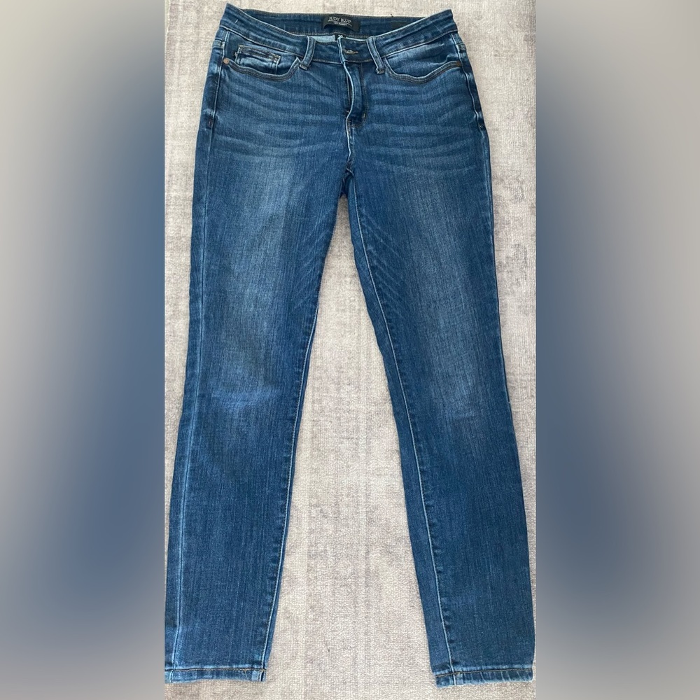 Size 8 skinny jeans by “Judy Blue”.